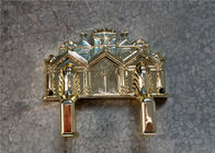 El ataúd plástico modificado para requisitos particulares de la Virgen arrincona estilo americano de oro pálido con la catedral