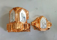 Esquinas plásticas religiosas del ataúd con 80' de largo color oro de las barras de acero
